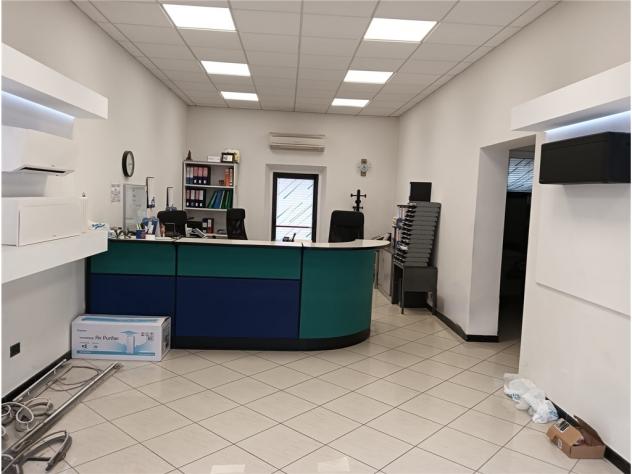 locale commerciale in vendita ad Empoli