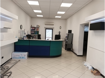 locale di sgombero in vendita ad Empoli