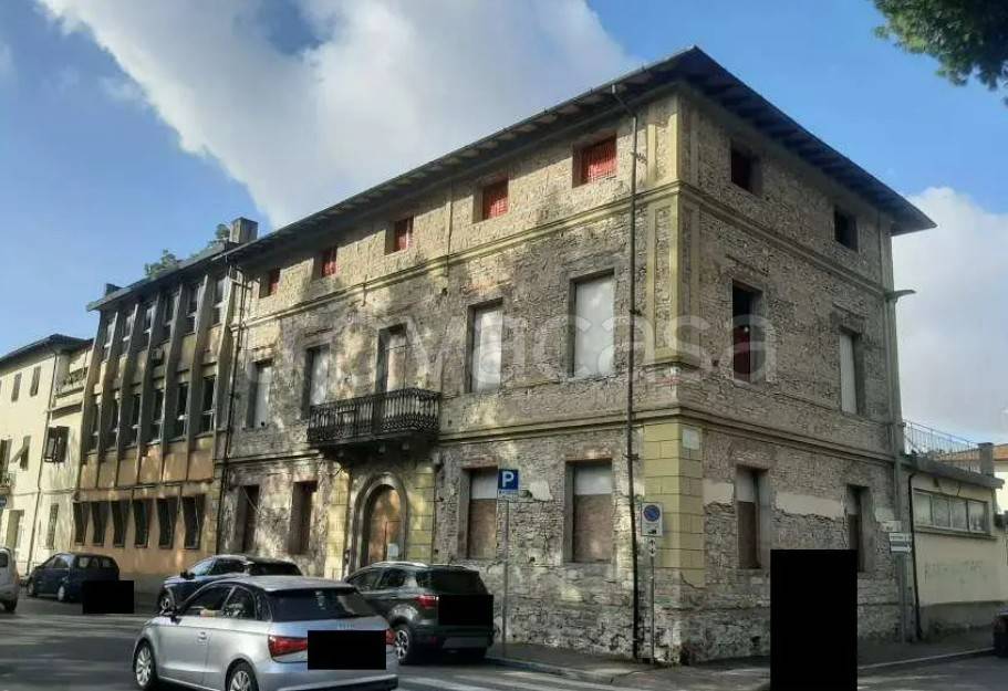 ufficio in vendita ad Empoli