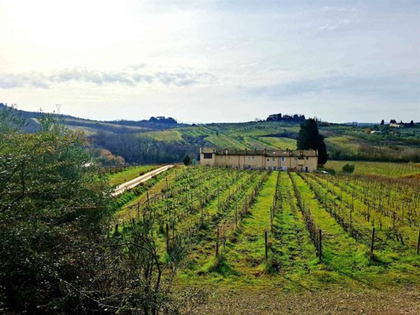 casa indipendente in vendita ad Empoli in zona Villanuova