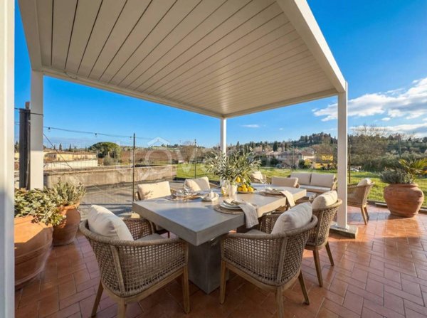 appartamento in vendita ad Empoli in zona Pozzale