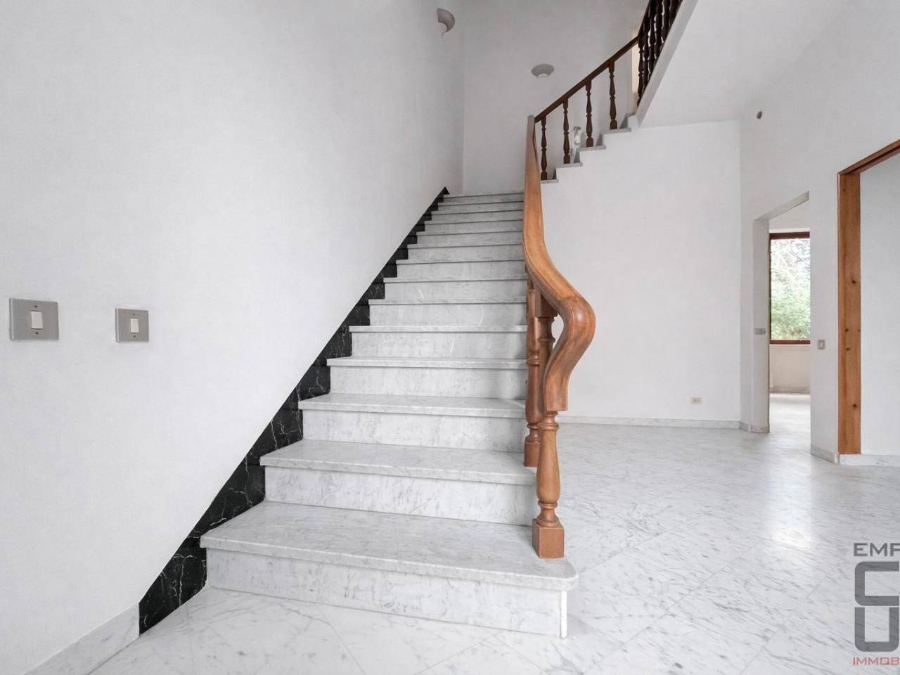 casa indipendente in vendita ad Empoli in zona Centro Storico