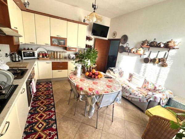 appartamento in vendita ad Empoli in zona Villanuova