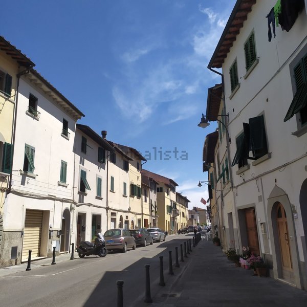 casa indipendente in vendita ad Empoli in zona Pontorme