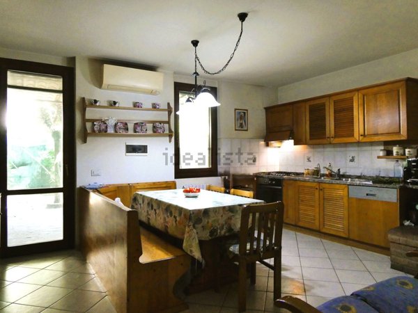 casa indipendente in vendita ad Empoli in zona Marcignana