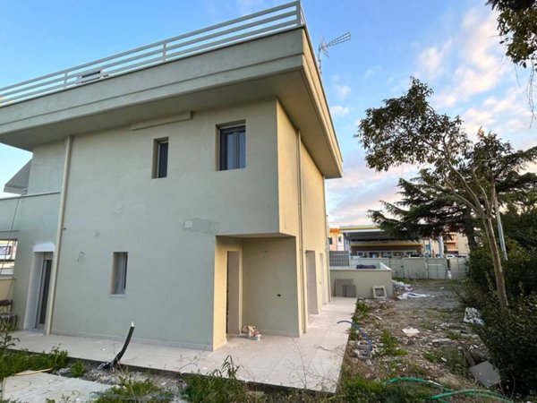 appartamento in vendita ad Empoli in zona Cortenuova