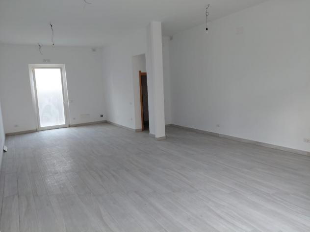 negozio in vendita ad Empoli