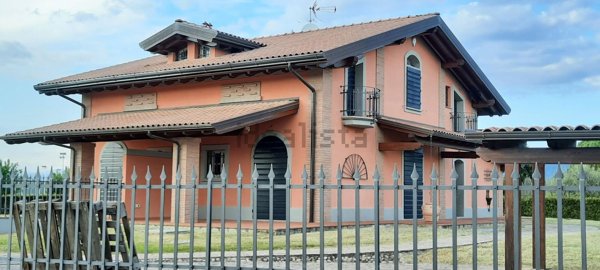 casa indipendente in vendita ad Empoli