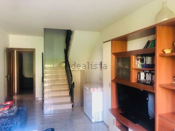 casa indipendente in vendita ad Empoli in zona Marcignana