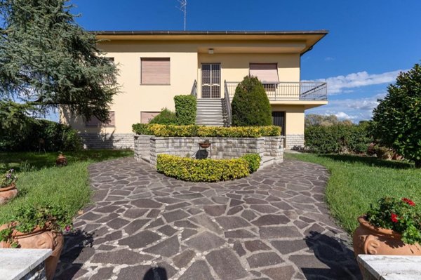 casa indipendente in vendita ad Empoli