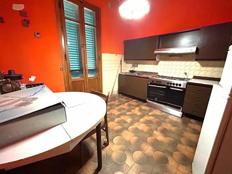 casa indipendente in vendita ad Empoli in zona Avane