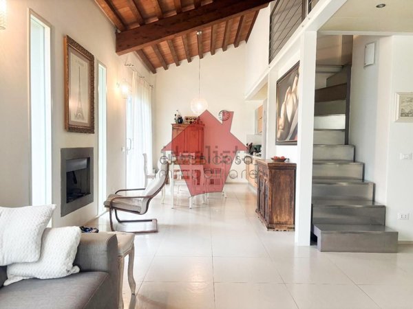 casa indipendente in vendita ad Empoli