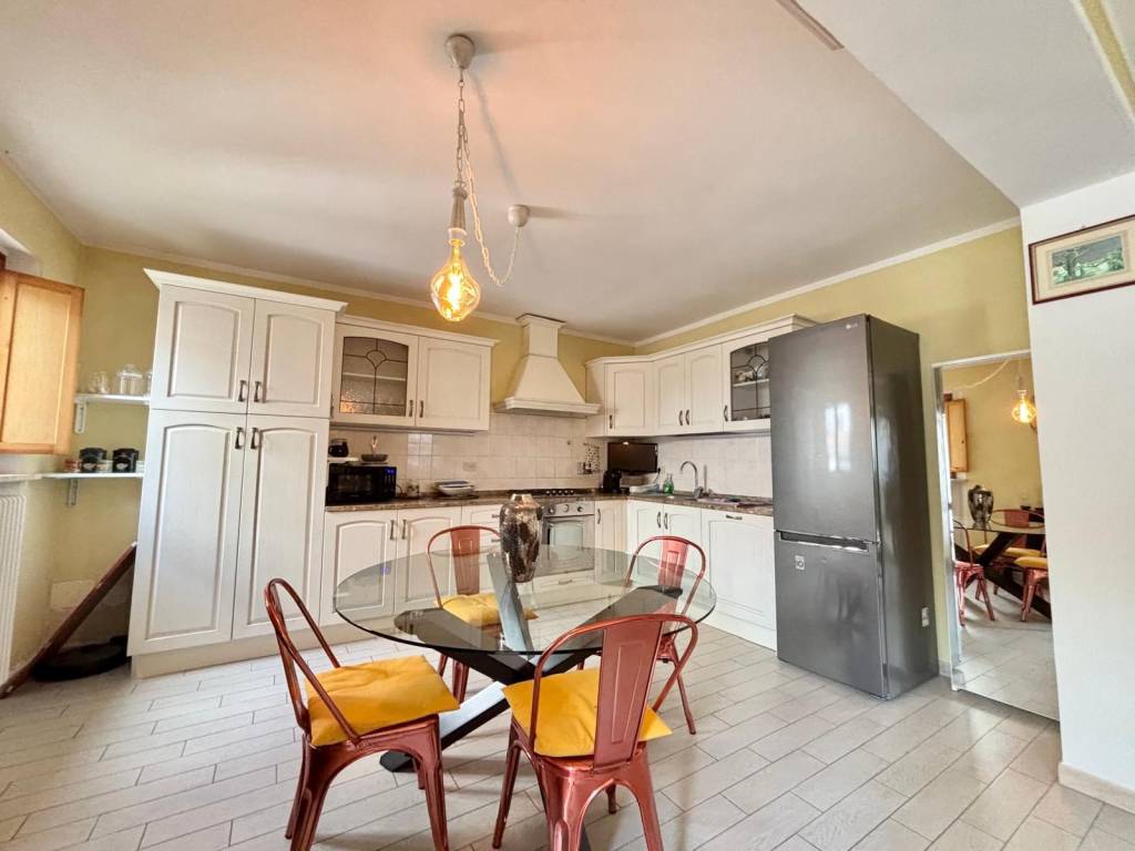 casa indipendente in vendita ad Empoli in zona Ponzano