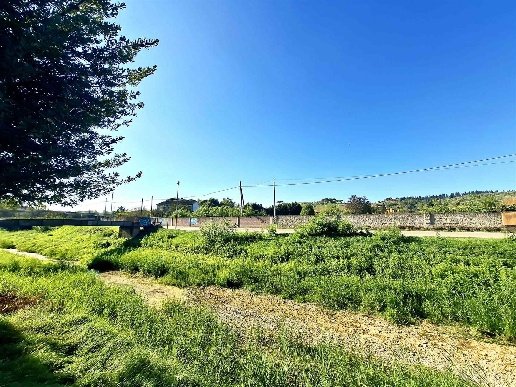 casa indipendente in vendita ad Empoli in zona Pozzale