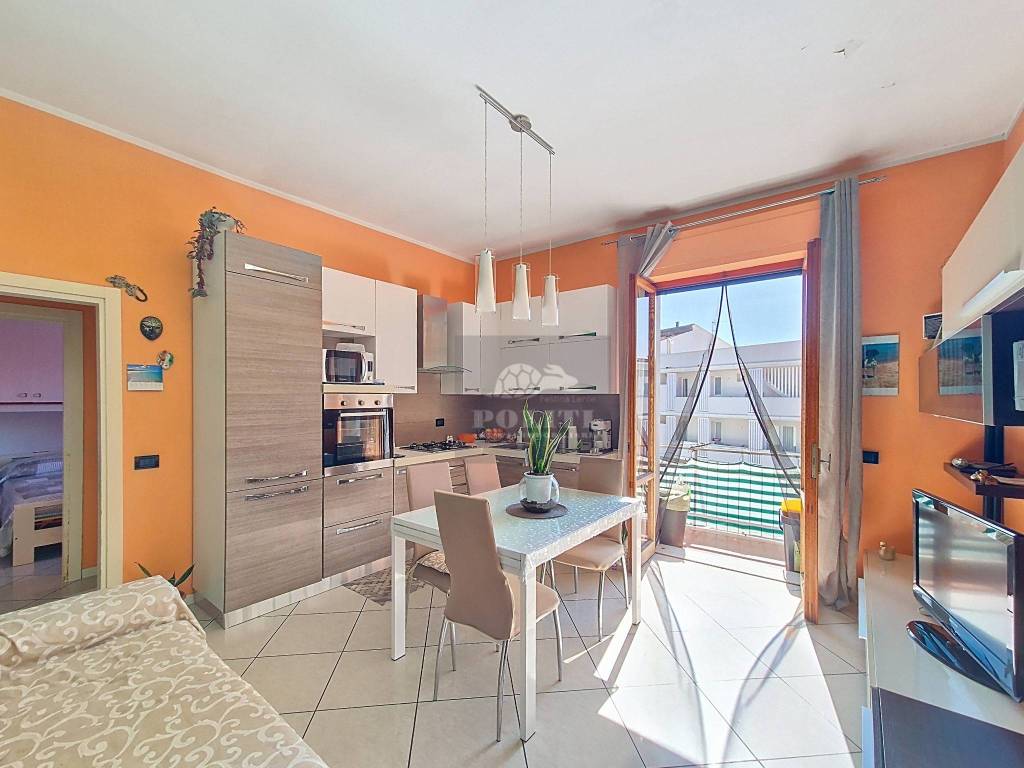 appartamento in vendita ad Empoli in zona Carraia