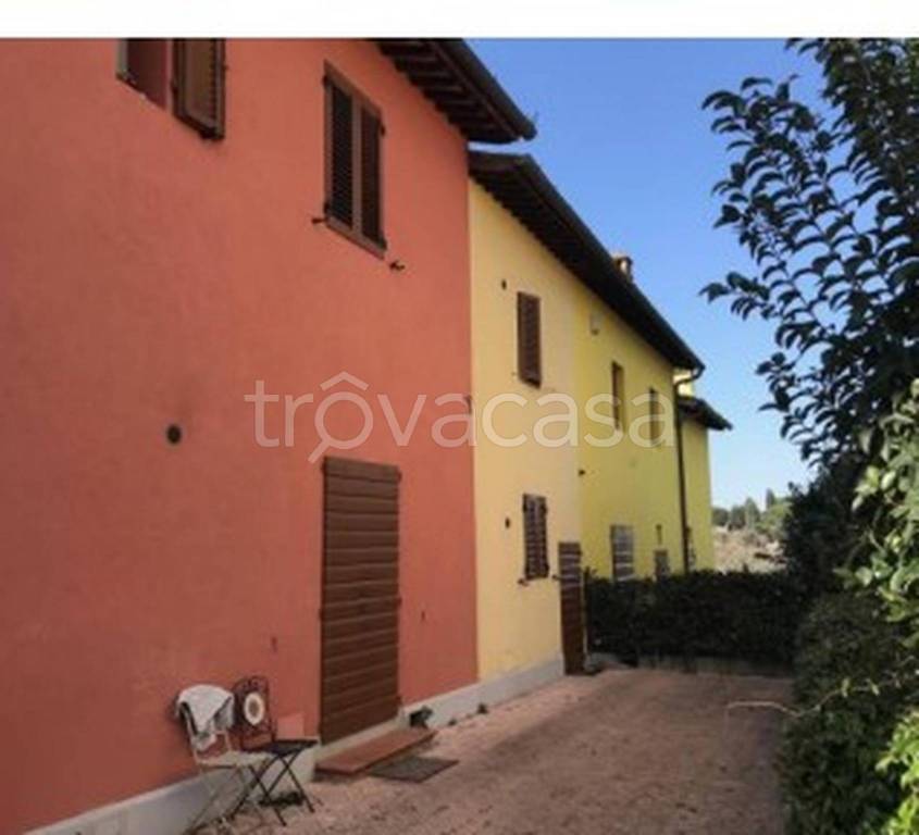 appartamento in vendita ad Empoli in zona Corniola