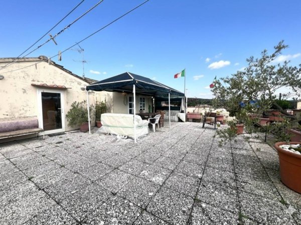 appartamento in vendita ad Empoli in zona Pontorme