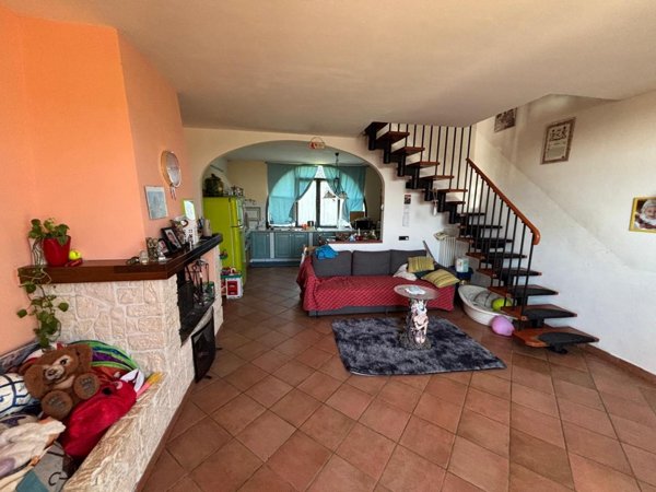 intera palazzina in vendita ad Empoli