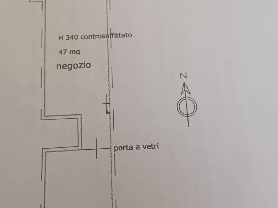 locale commerciale in vendita ad Empoli