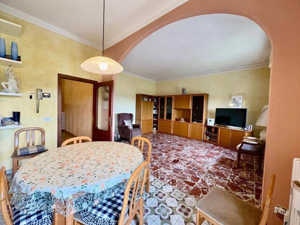 casa indipendente in vendita ad Empoli in zona Marcignana