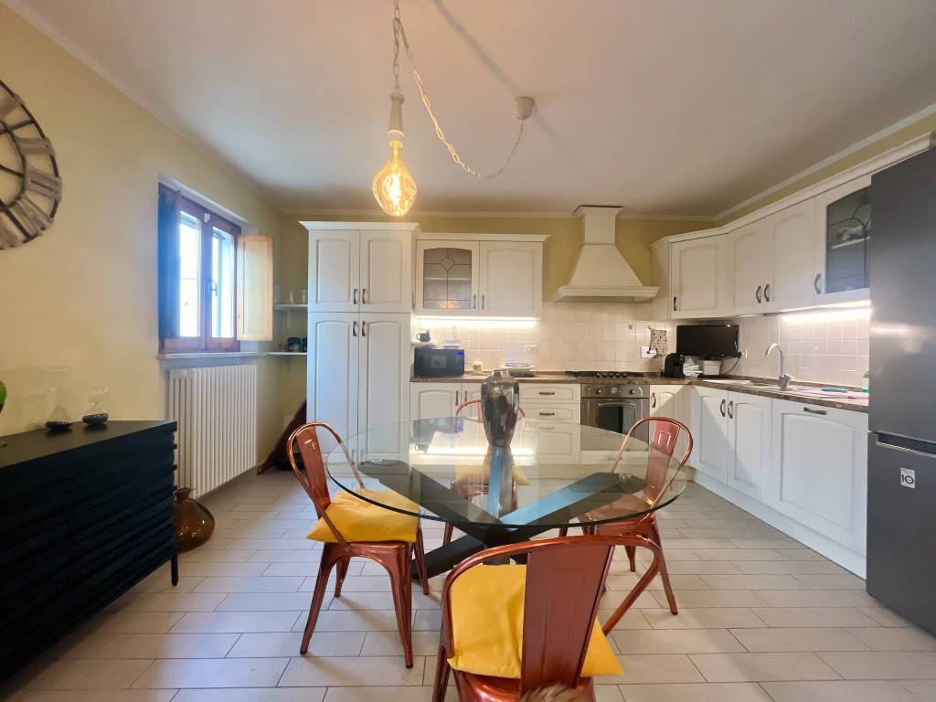 casa indipendente in vendita ad Empoli in zona Ponzano