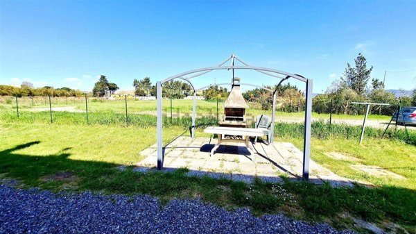 casa indipendente in vendita ad Empoli in zona Pagnana