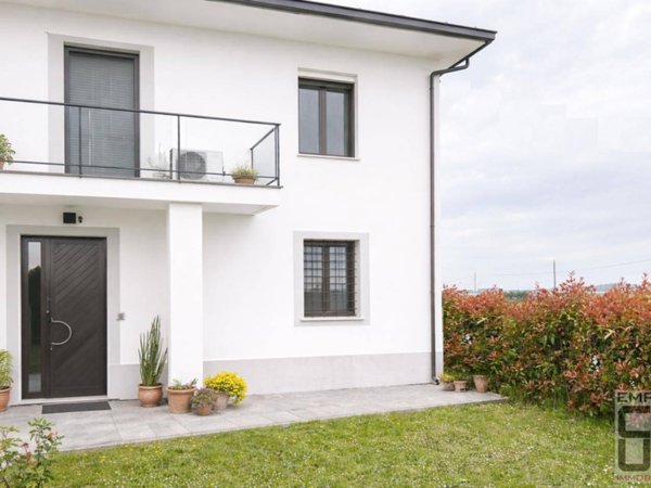 casa indipendente in vendita ad Empoli