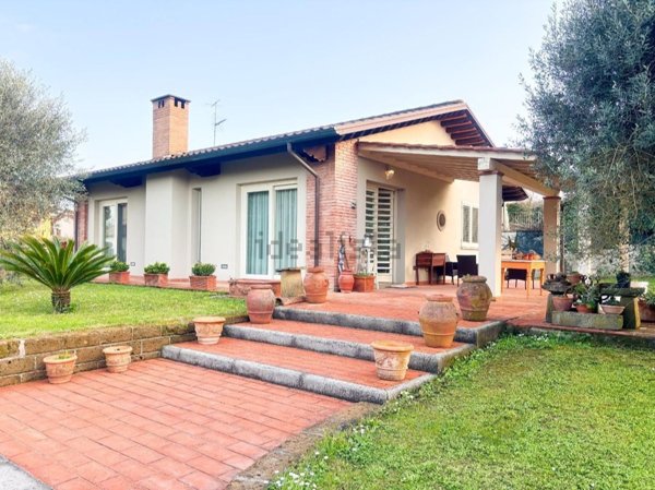 casa indipendente in vendita ad Empoli