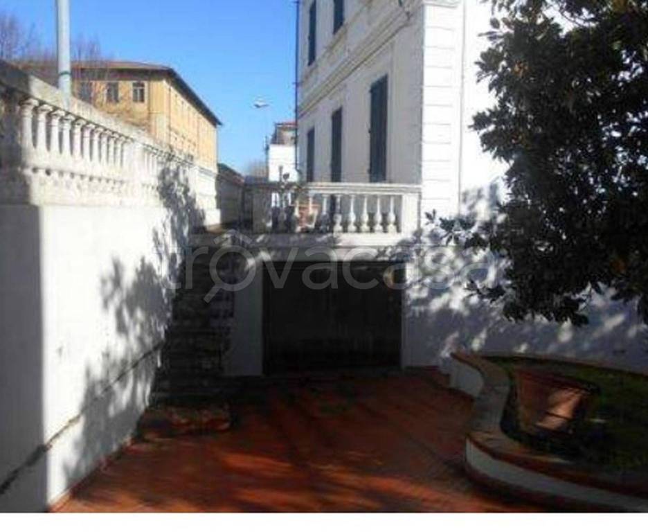 casa indipendente in vendita ad Empoli