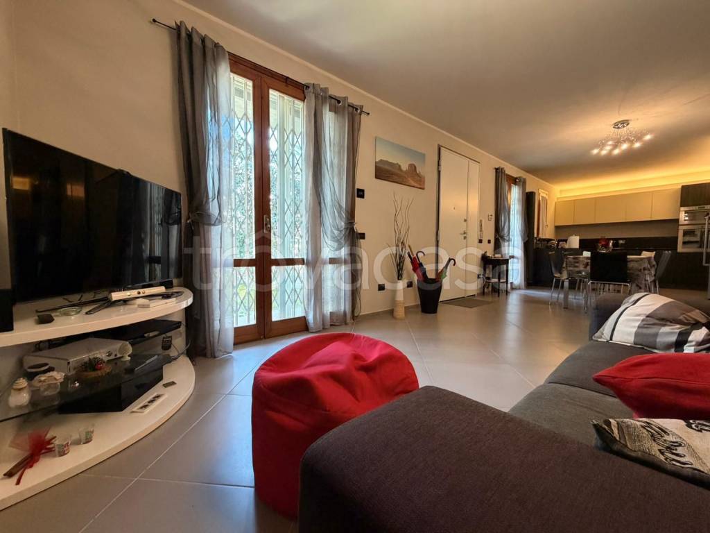 appartamento in vendita ad Empoli in zona Ponzano