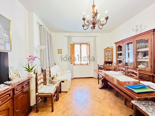 appartamento in vendita ad Empoli in zona Ponzano