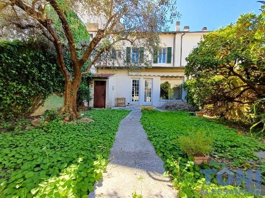 casa indipendente in vendita ad Empoli