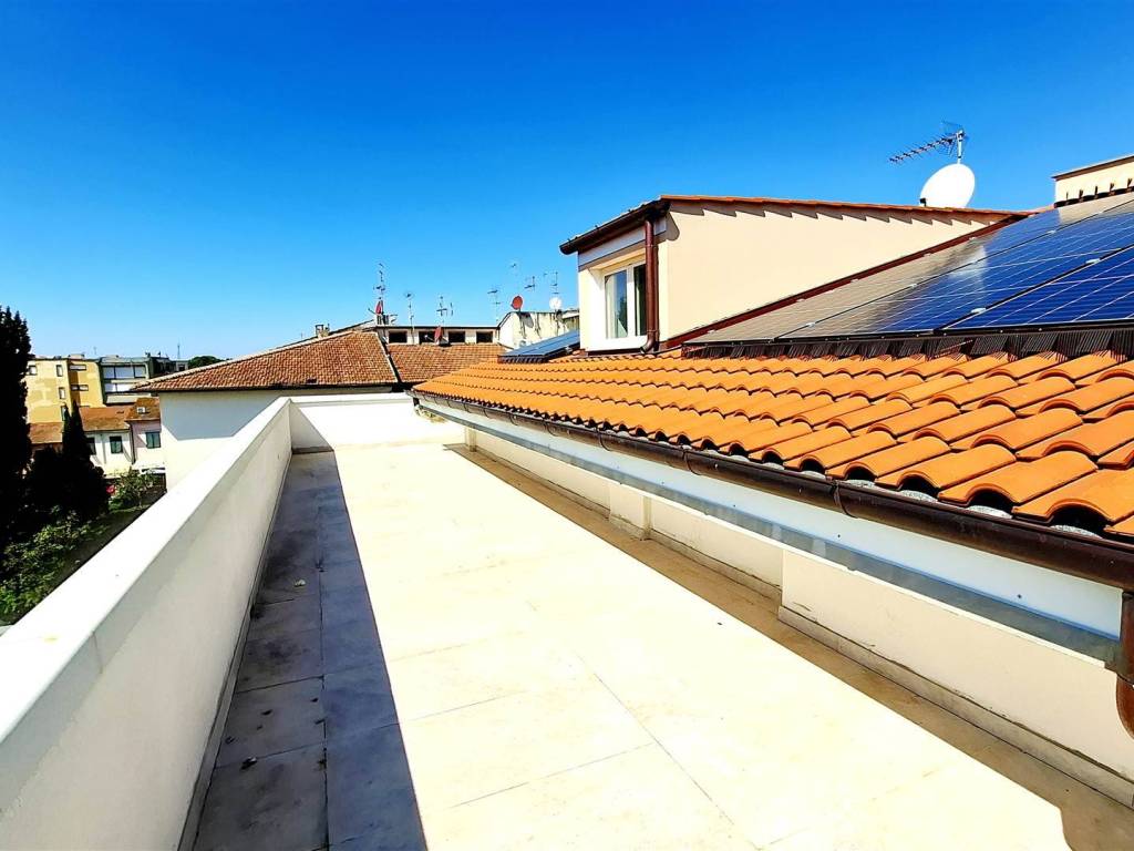 appartamento in vendita ad Empoli in zona Centro Storico