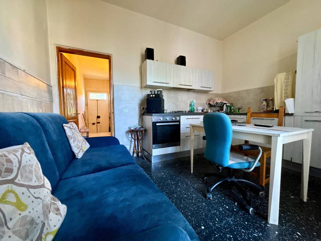 casa indipendente in vendita ad Empoli in zona Centro Storico