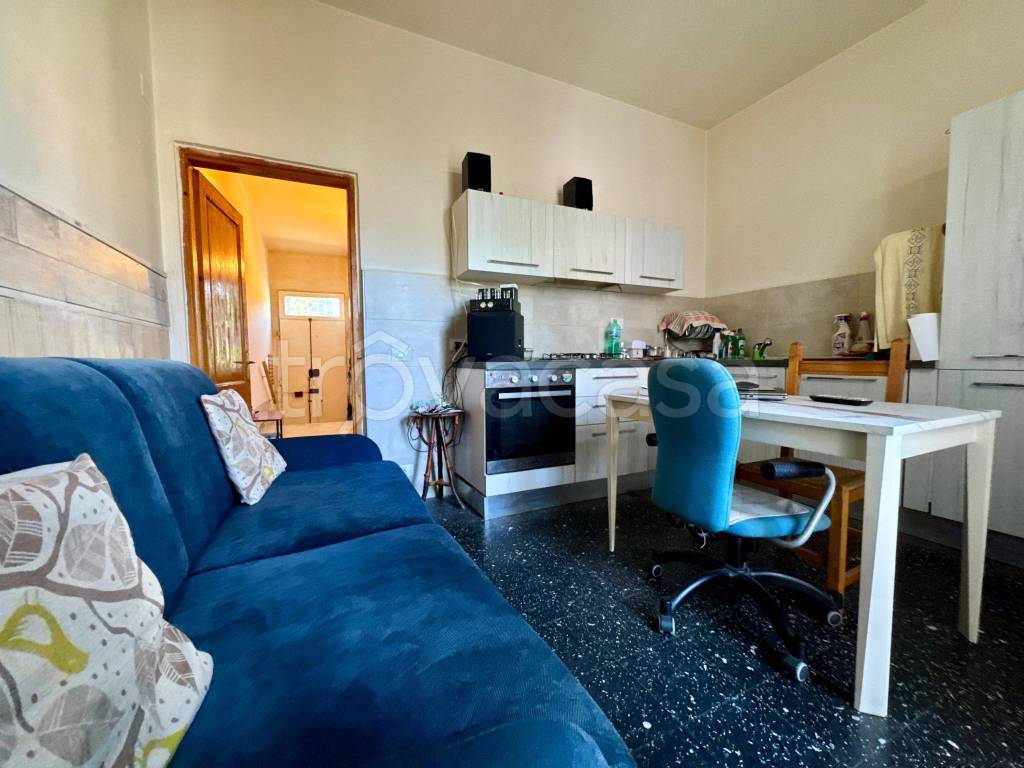 casa indipendente in vendita ad Empoli in zona Centro Storico
