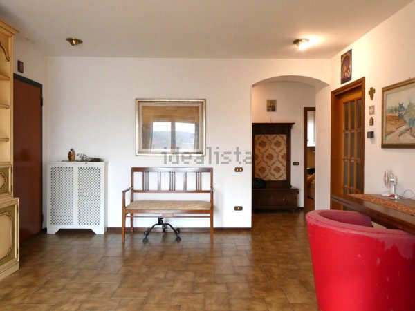 appartamento in vendita ad Empoli in zona Serravalle