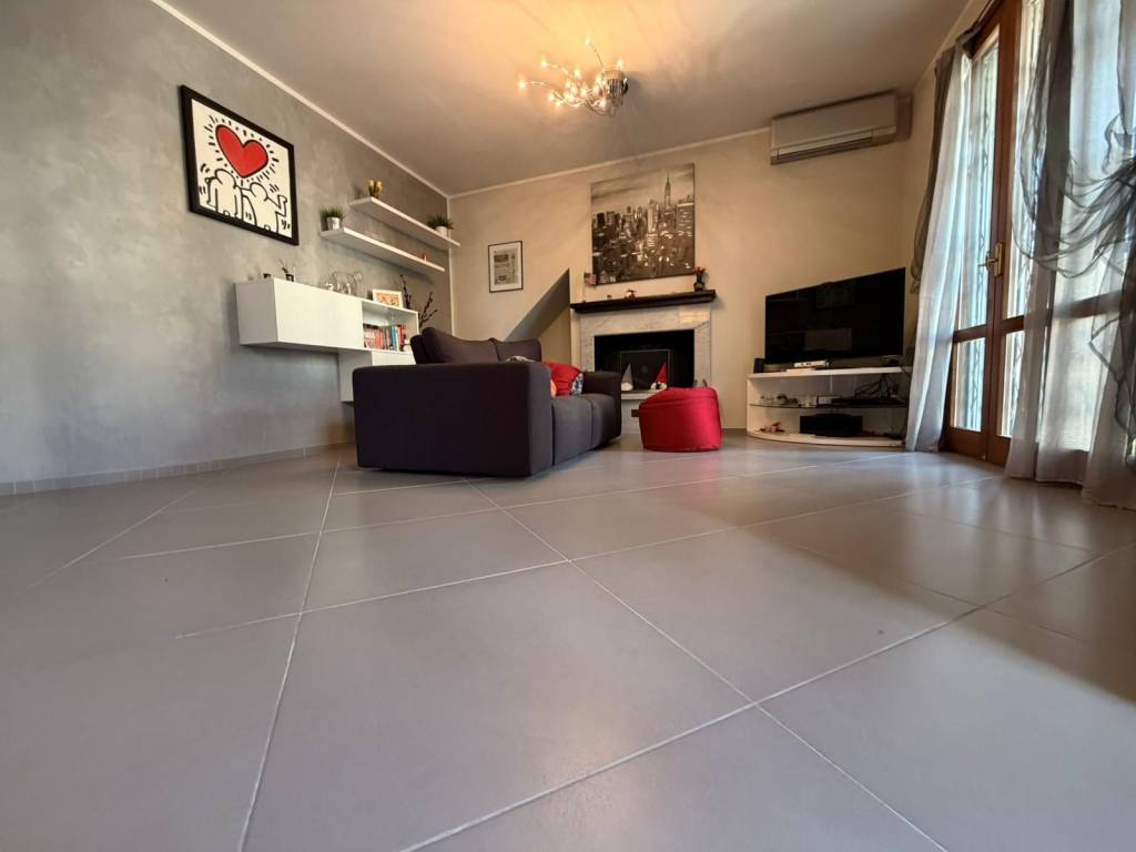 casa indipendente in vendita ad Empoli in zona Ponzano