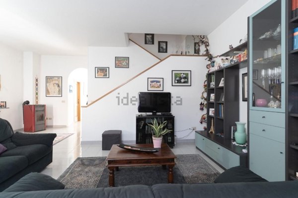 casa indipendente in vendita ad Empoli in zona Marcignana