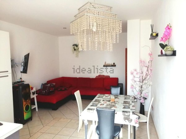 appartamento in vendita ad Empoli in zona Carraia