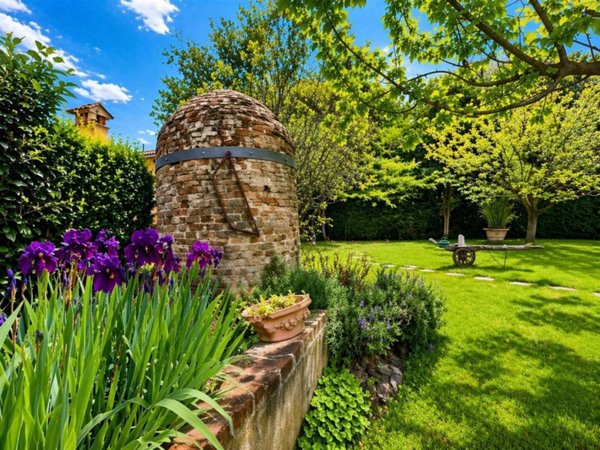 casa indipendente in vendita ad Empoli in zona Ponzano