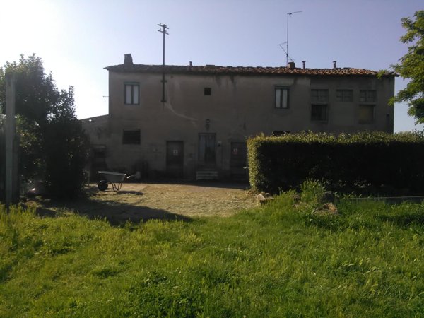 casa indipendente in vendita ad Empoli in zona Brusciana