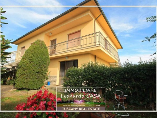 casa indipendente in vendita ad Empoli in zona Avane