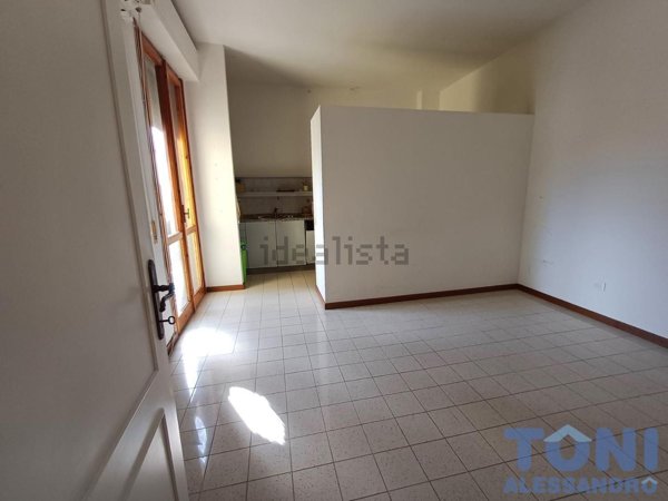 appartamento in vendita ad Empoli in zona Serravalle