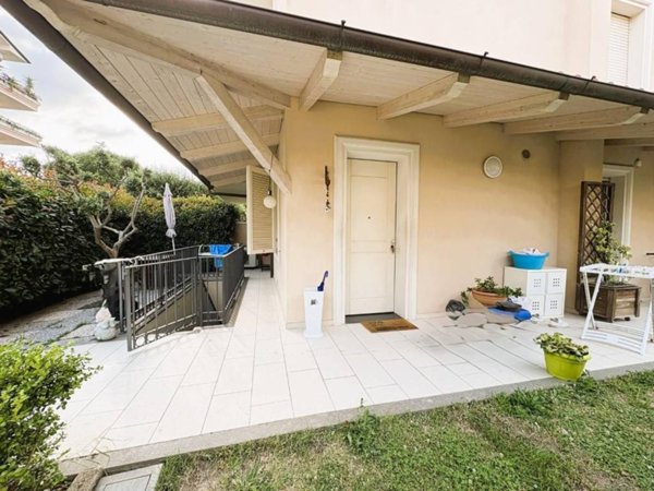 appartamento in vendita ad Empoli in zona Serravalle