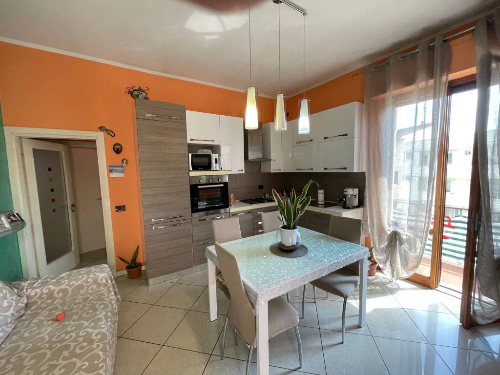 appartamento in vendita ad Empoli in zona Carraia