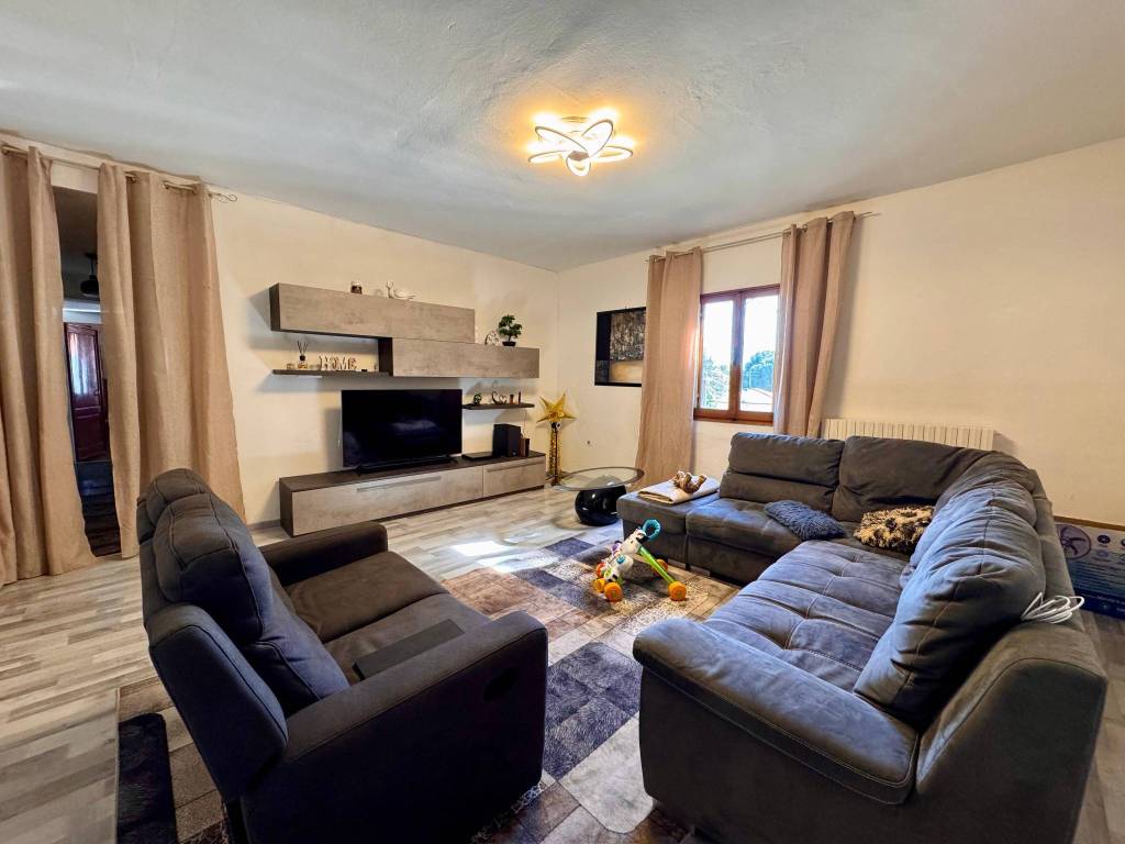 appartamento in vendita ad Empoli in zona Brusciana