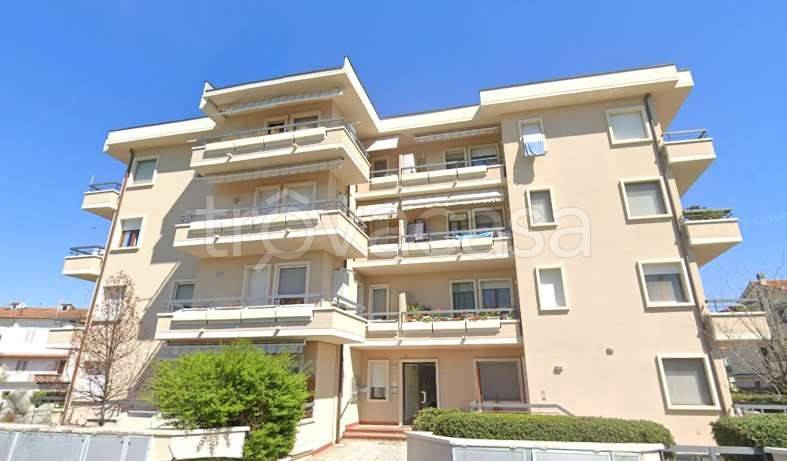 appartamento in vendita ad Empoli in zona Carraia