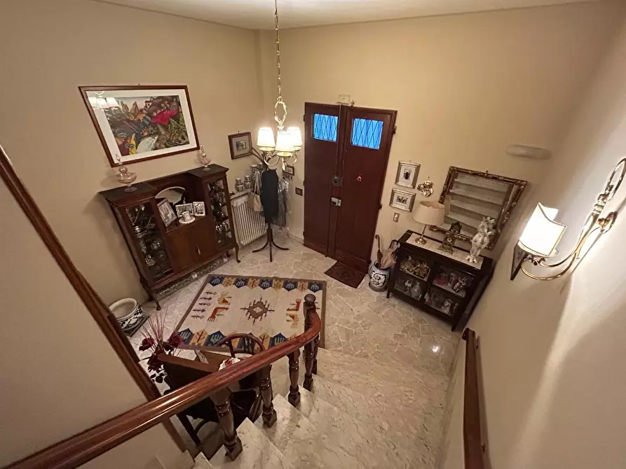 casa indipendente in vendita ad Empoli in zona Centro Storico
