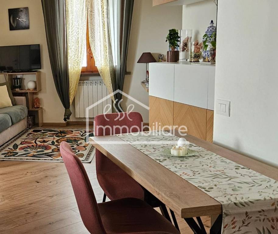 appartamento in vendita ad Empoli in zona Pozzale