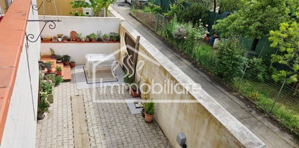 appartamento in vendita ad Empoli in zona Pozzale